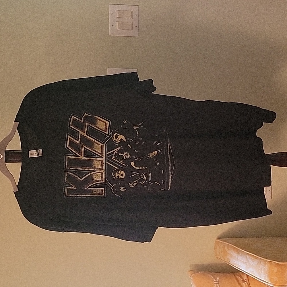 💰NWOT Men's Gildan Kiss Graphic Tee Size 2XL
